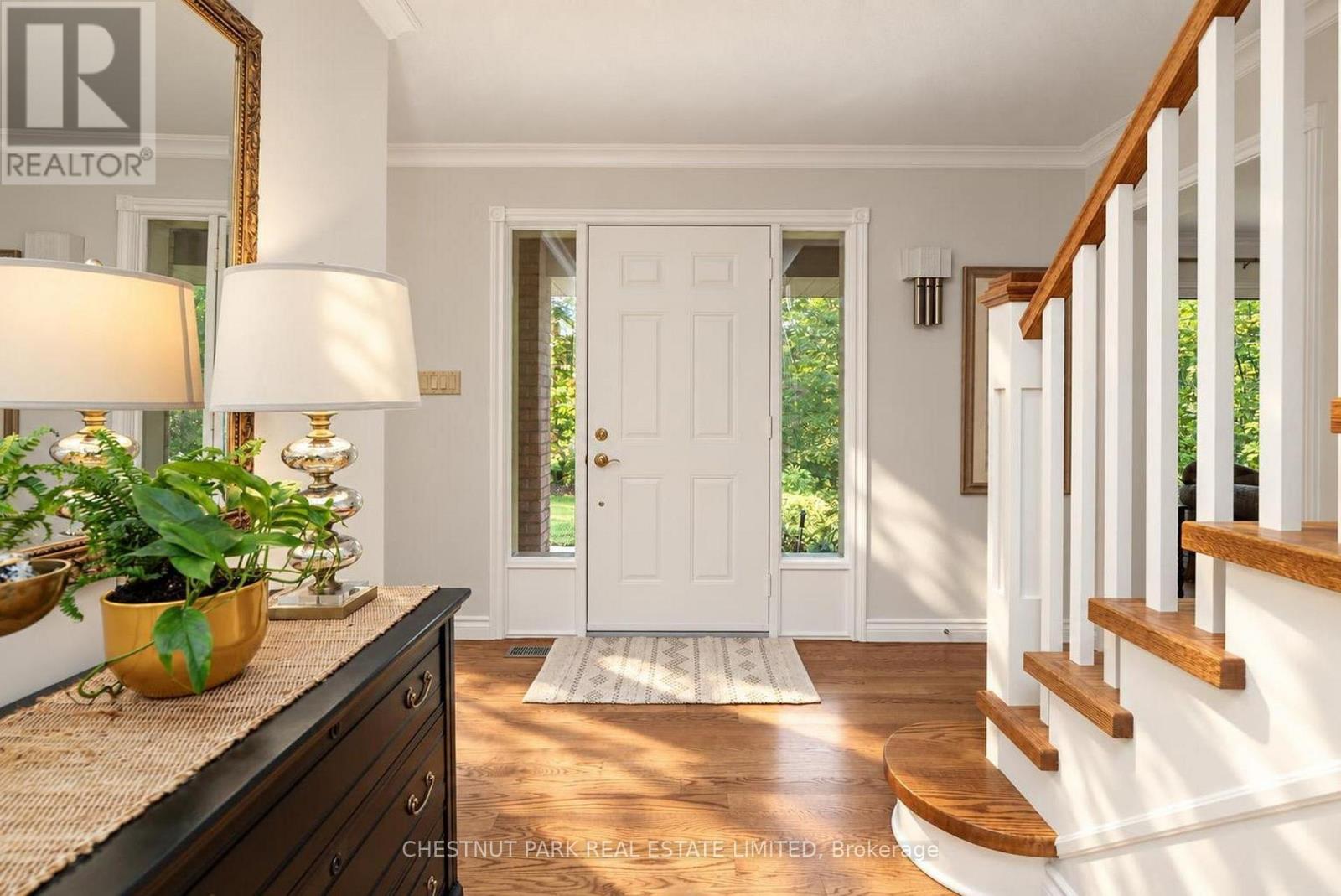 9 Mills Circle Property Photo 17