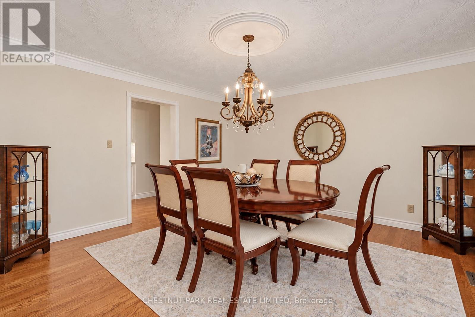 9 Mills Circle Property Photo 20
