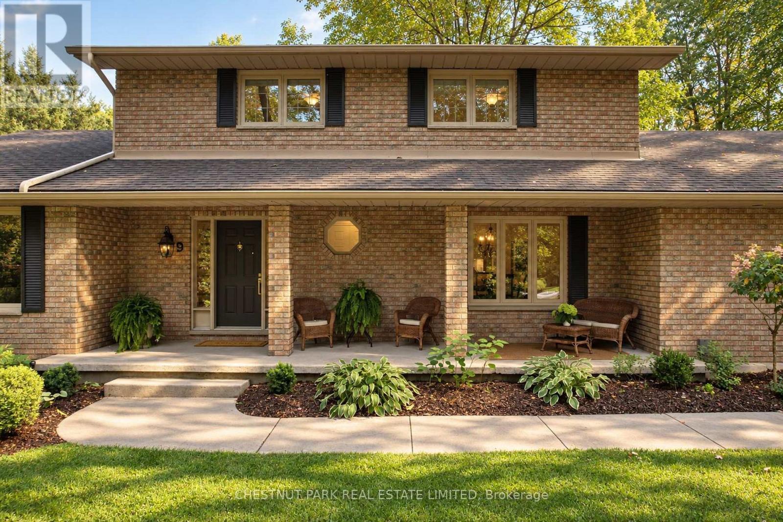 9 Mills Circle Property Photo 45