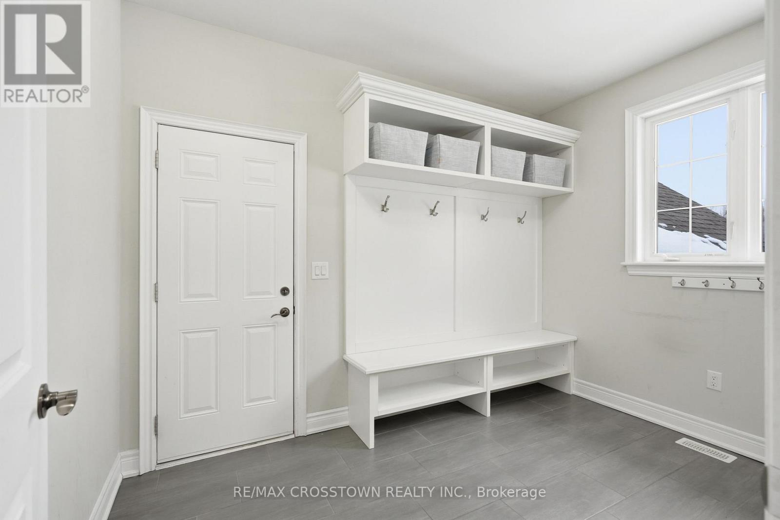 2055 Elana Drive Property Photo 22