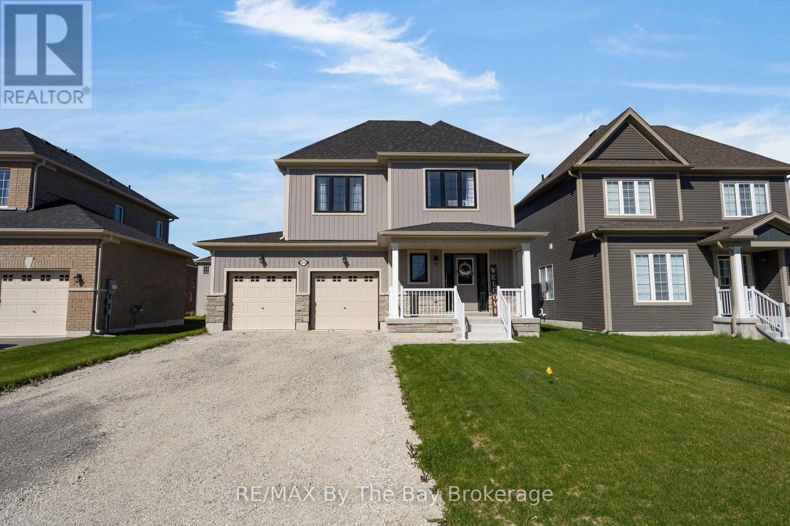 214 Cubitt Street Property Photo 1