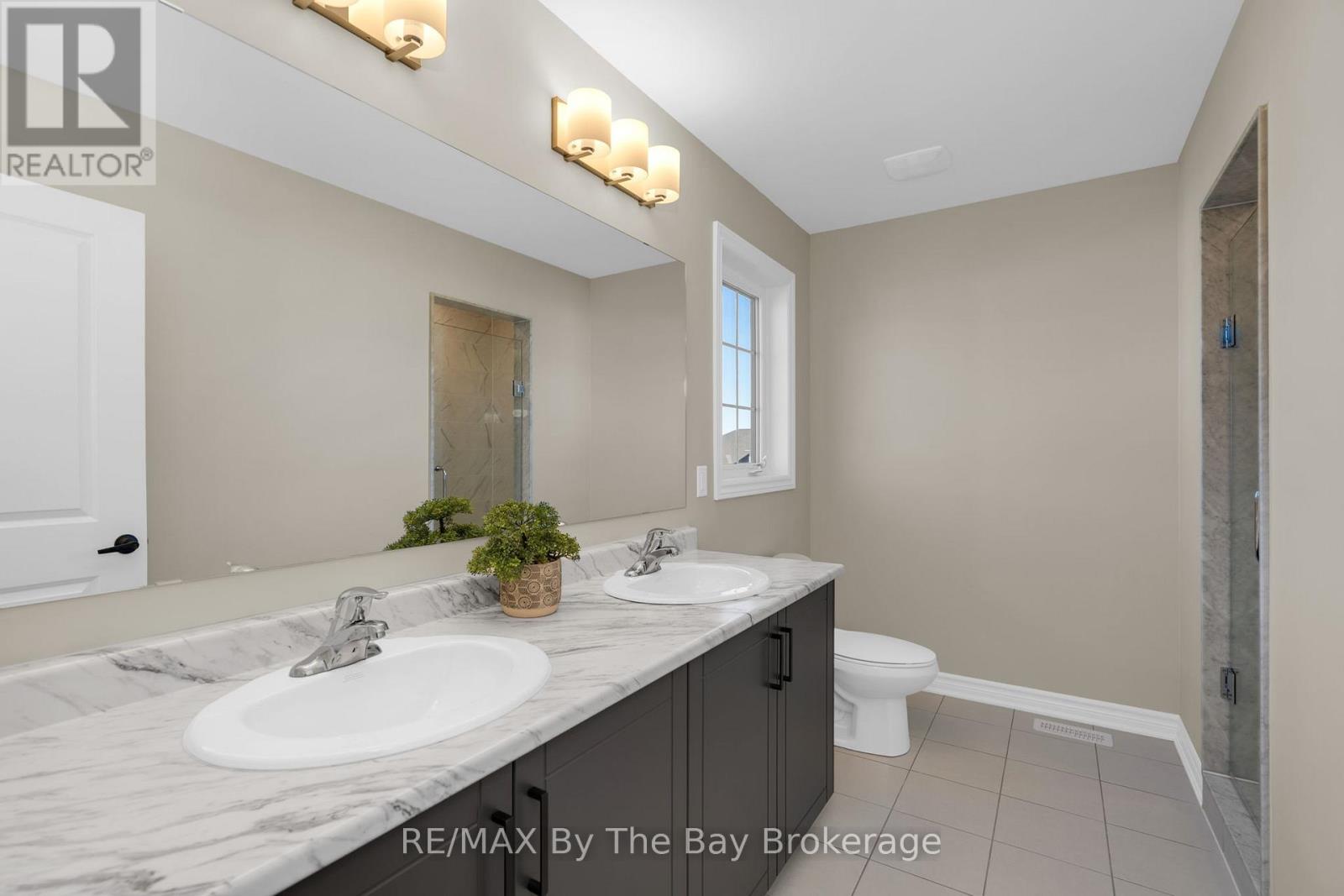 214 Cubitt Street Property Photo 21