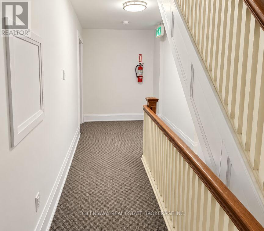 2 - 73 Mary Street Property Photo 2