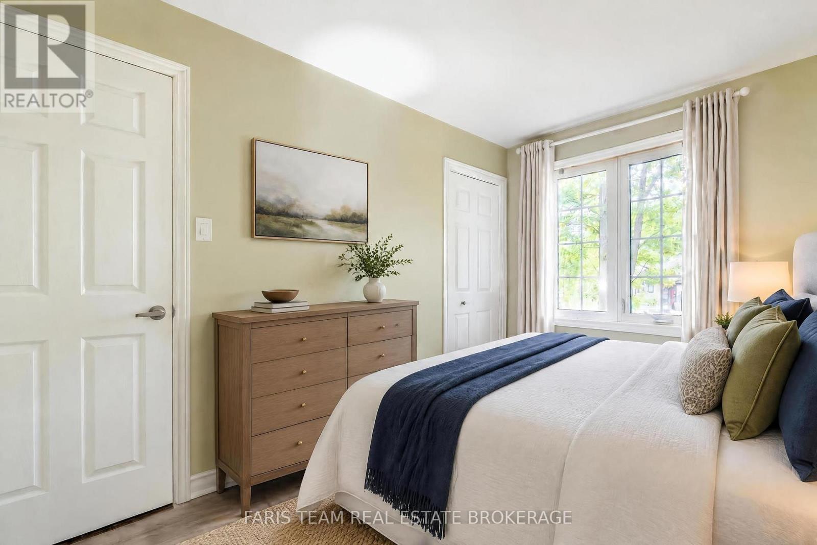 8 Pinecone Avenue Property Photo 9