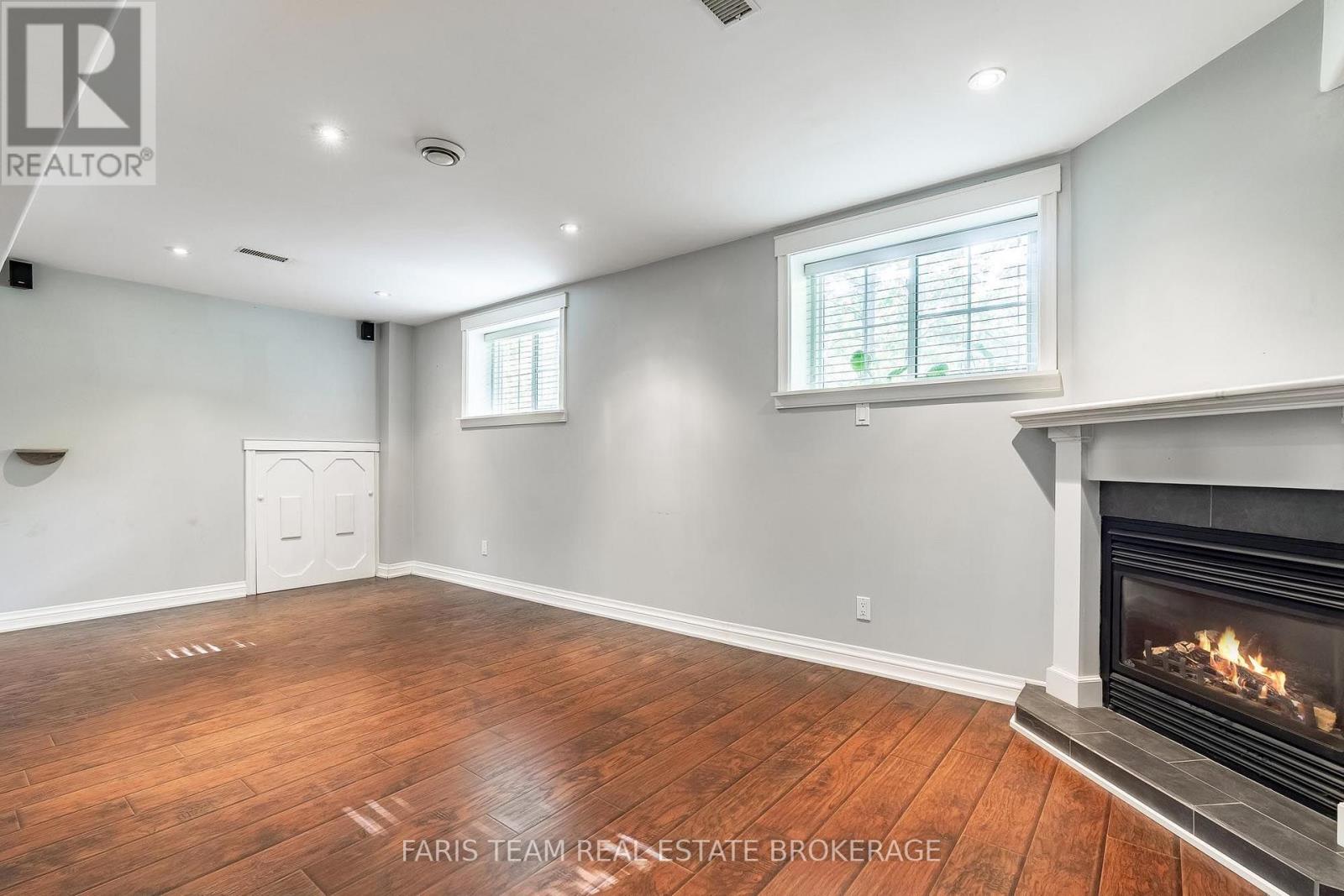 8 Pinecone Avenue Property Photo 12