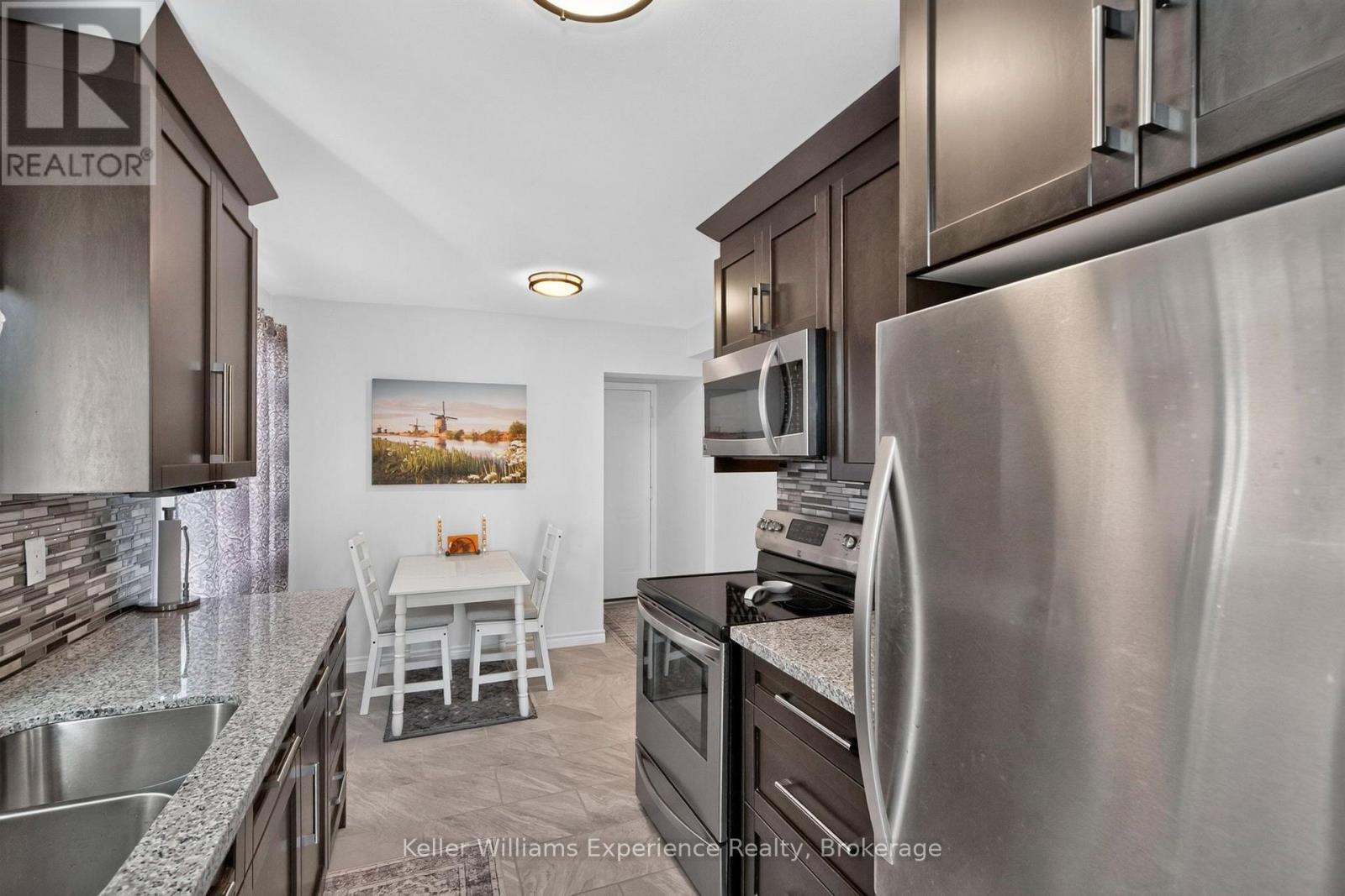 13 Lindsay Court Property Photo 10