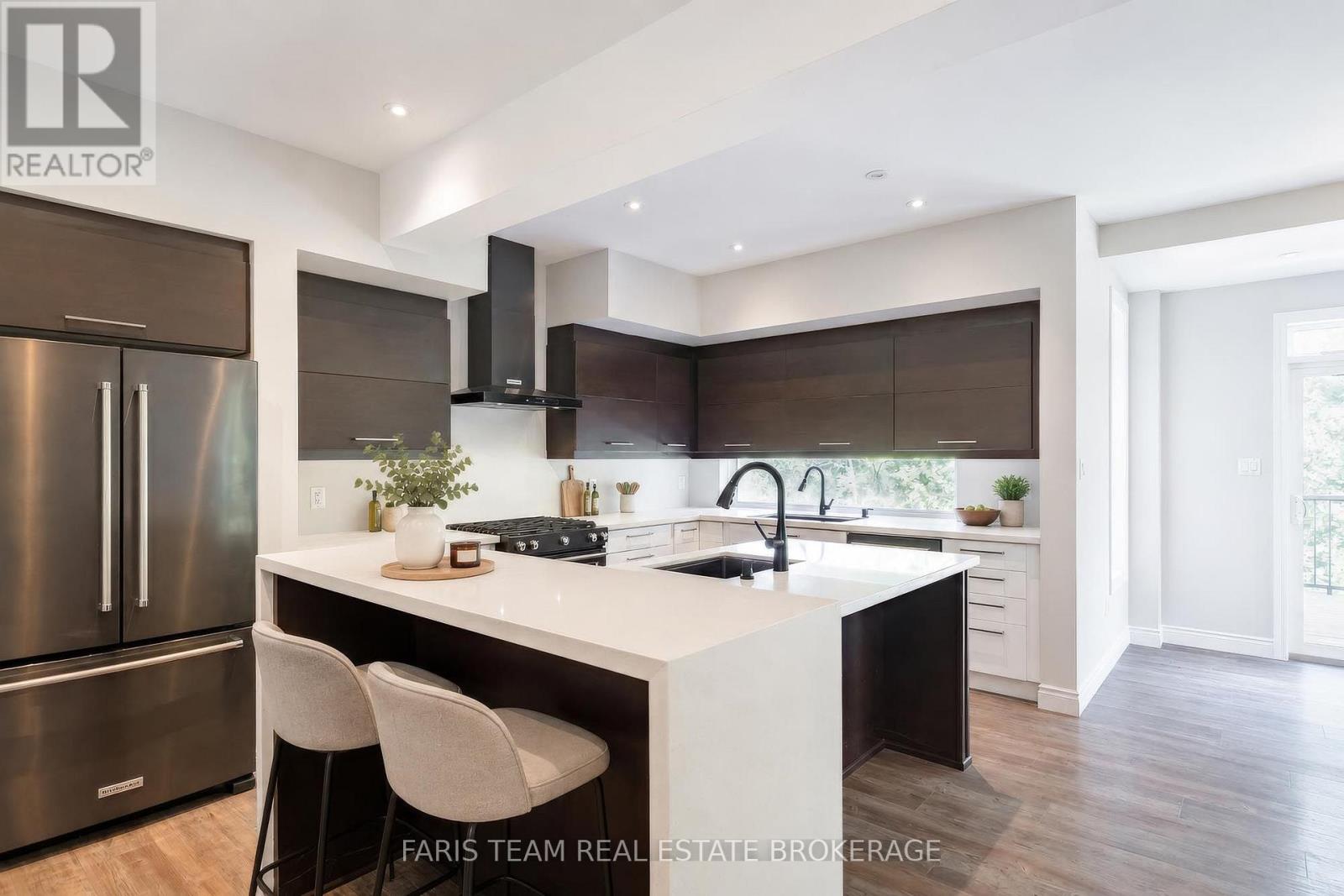 33 Sheppard Drive Property Photo 4