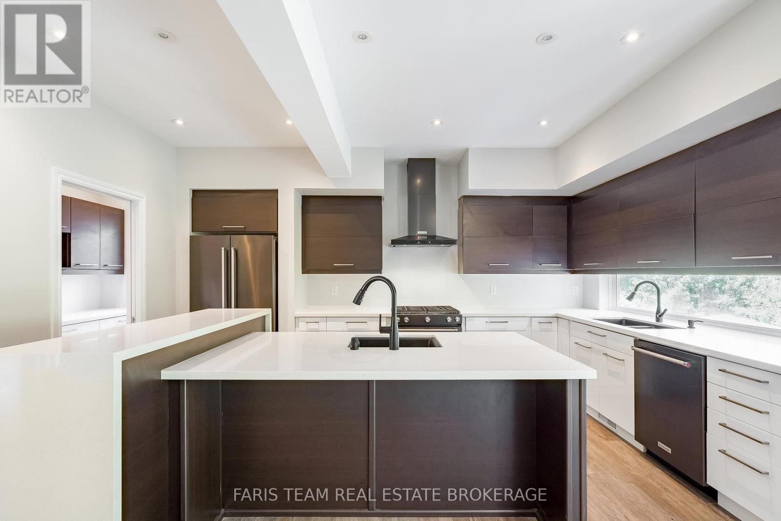 33 Sheppard Drive Property Photo 5