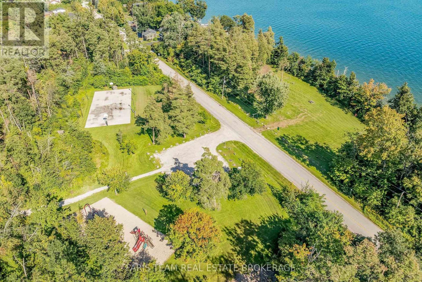 224 Lakeshore Road W Property Photo 35