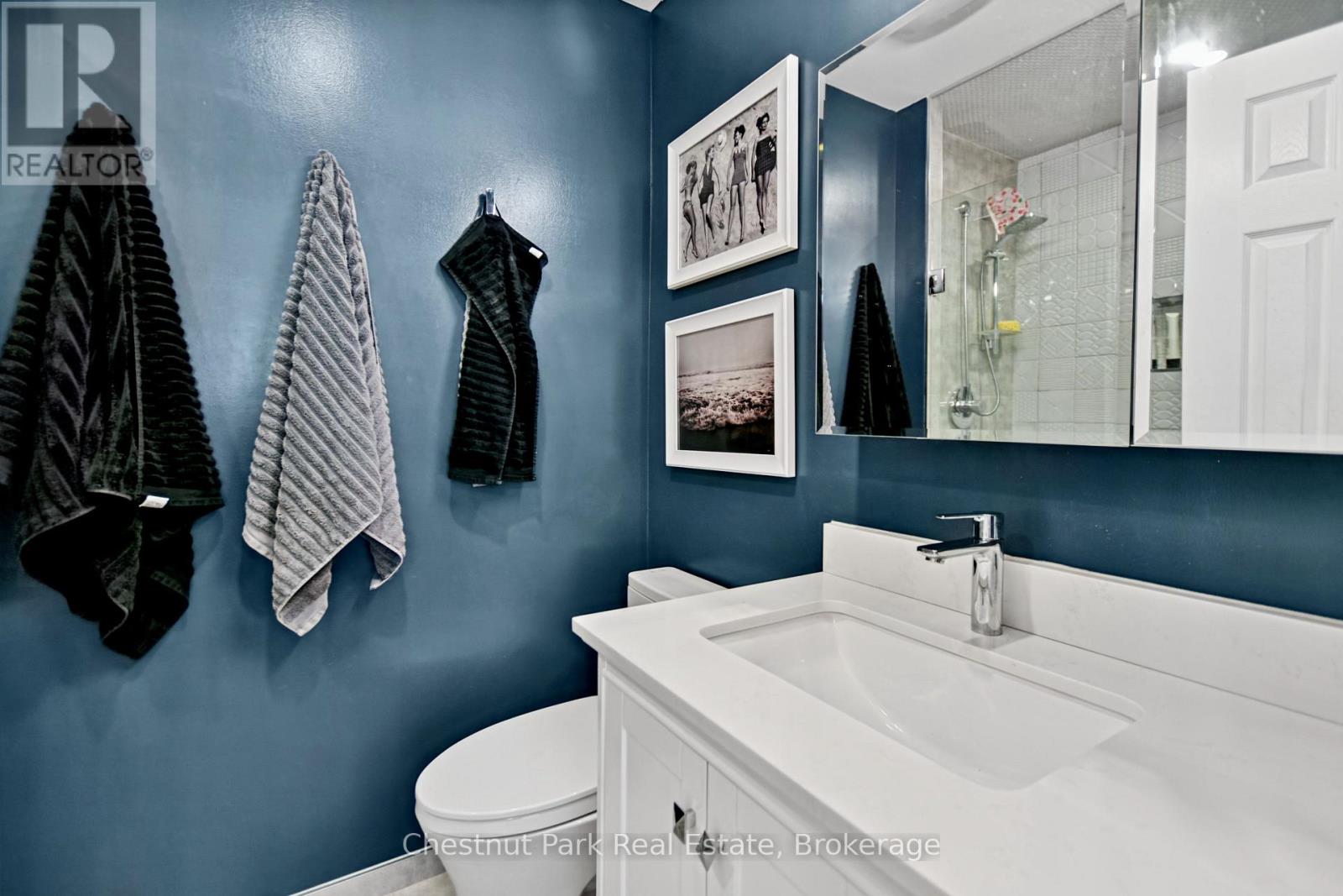 658 Johnston Park Avenue Property Photo 25