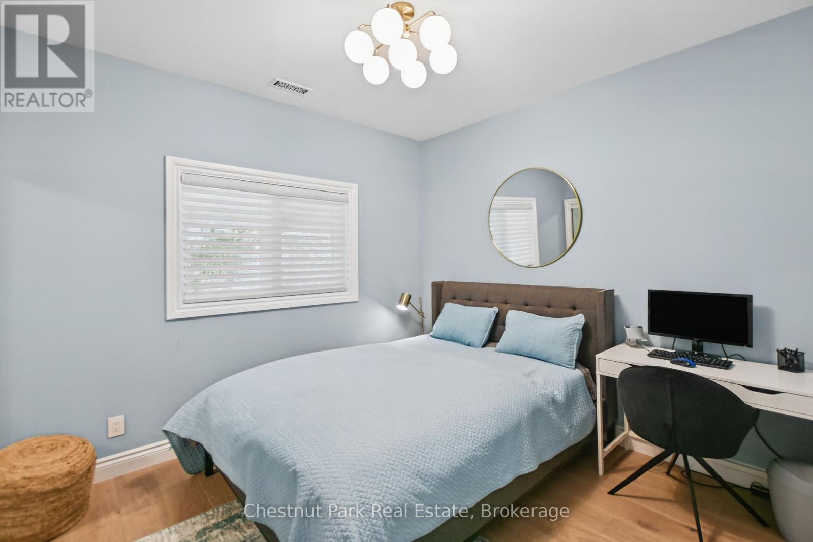658 Johnston Park Avenue Property Photo 27