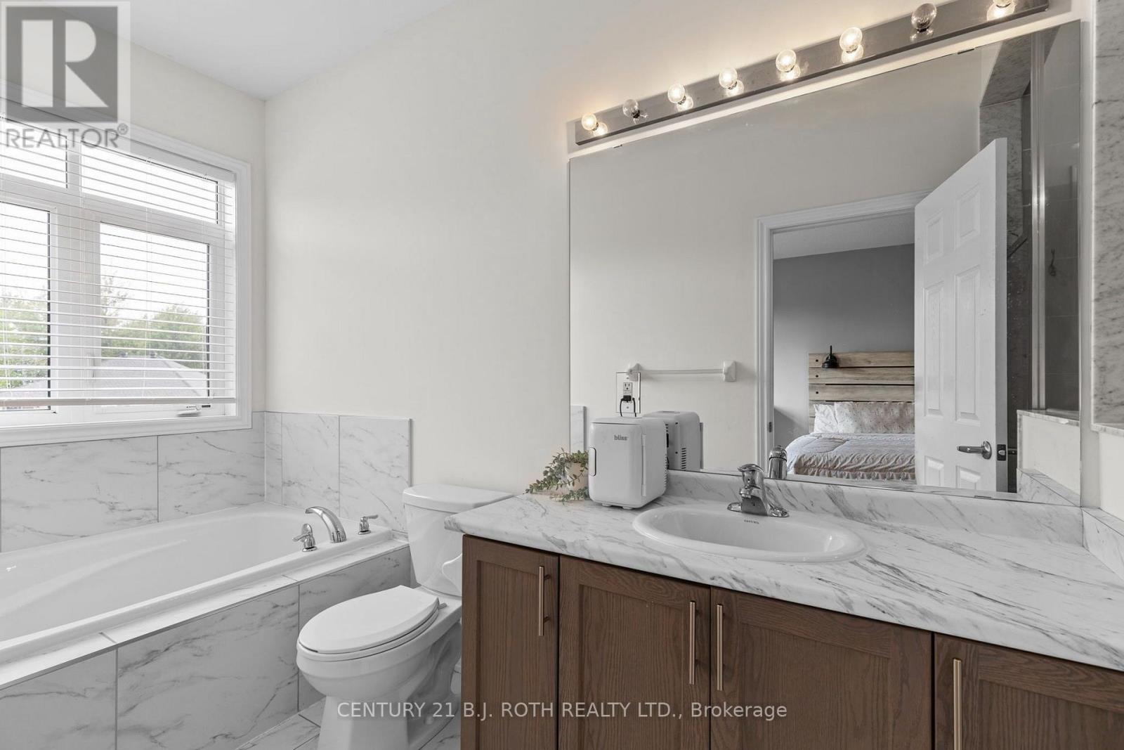 211 Roy Drive Property Photo 16
