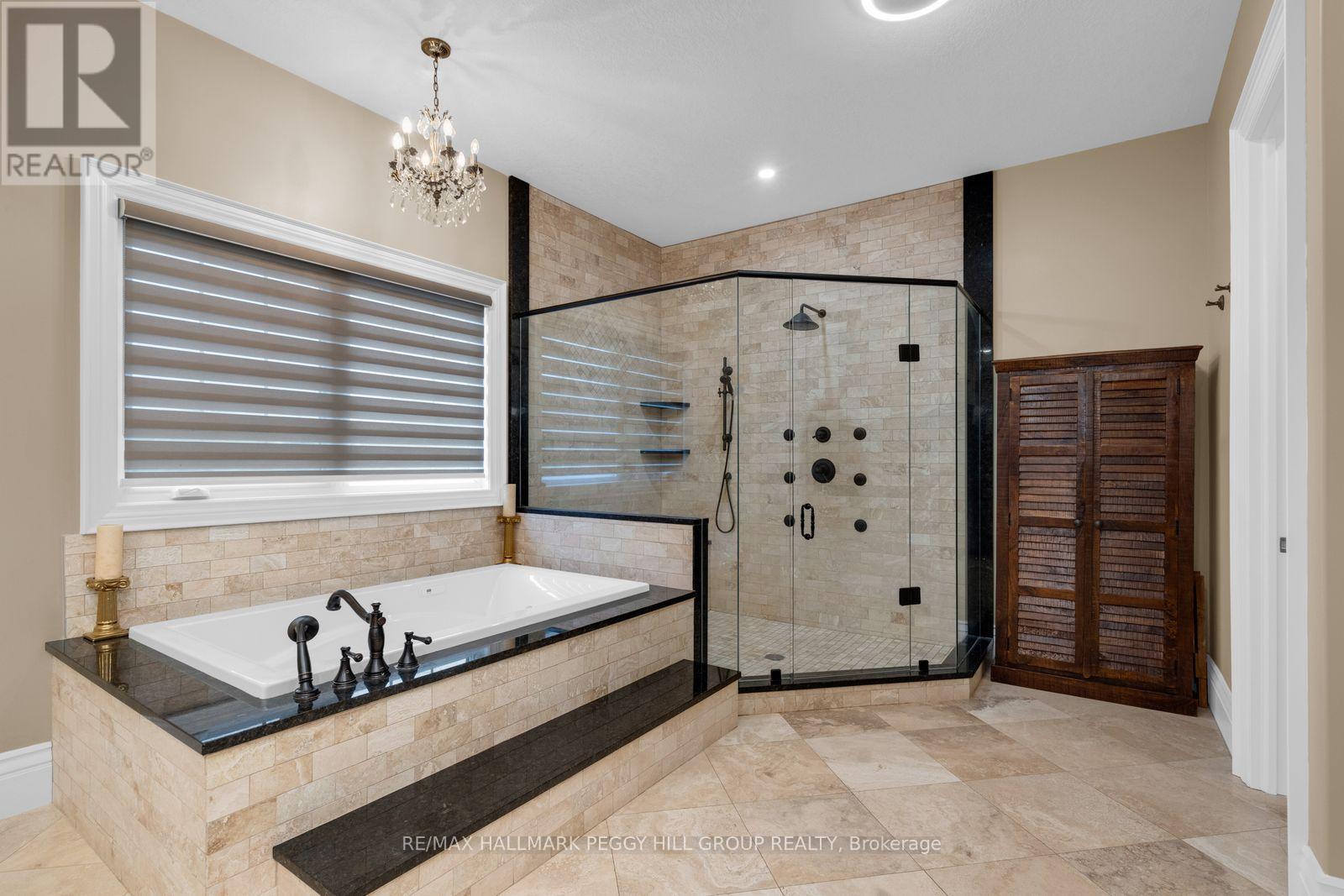 31 Loftus Road Property Photo 15