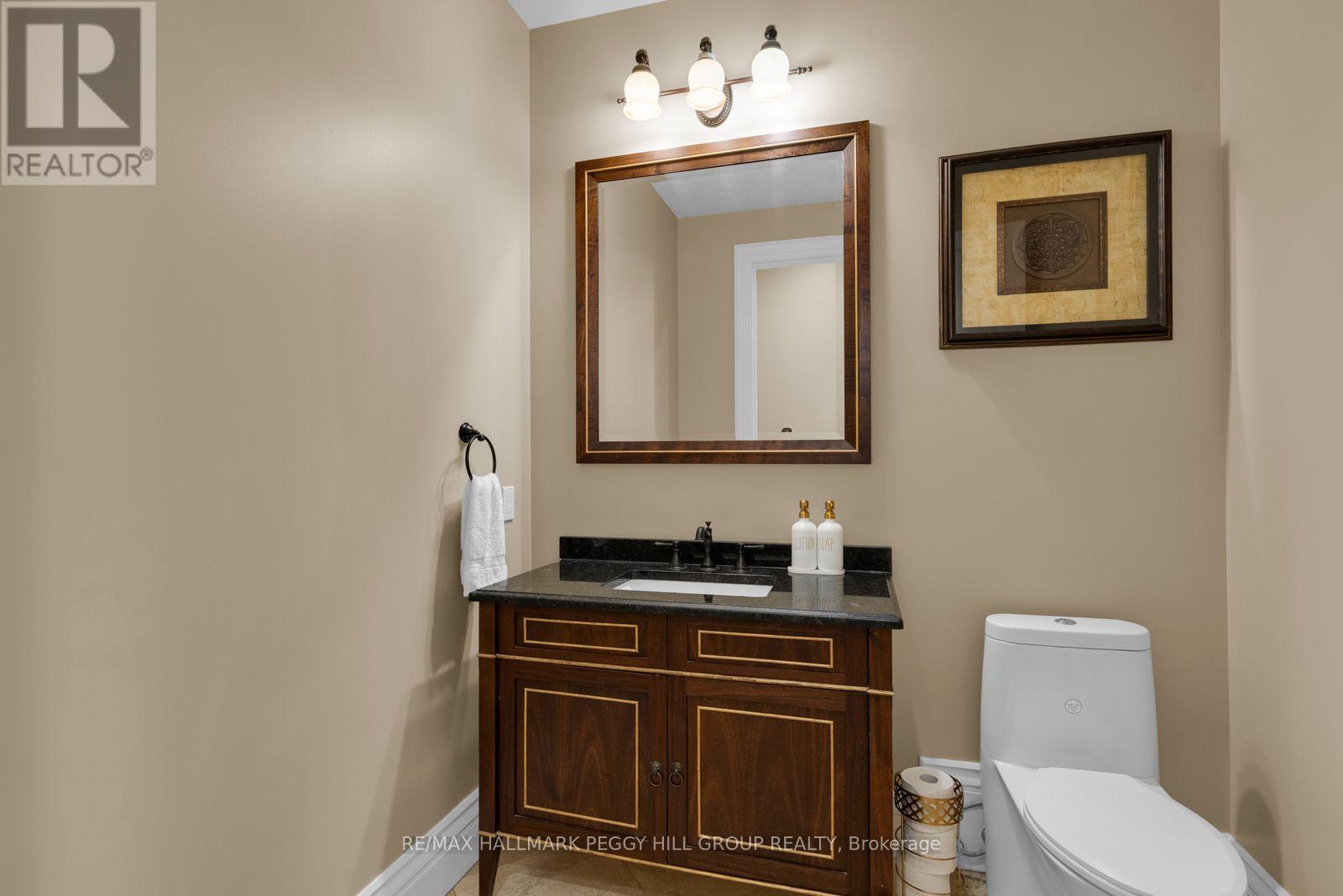 31 Loftus Road Property Photo 18