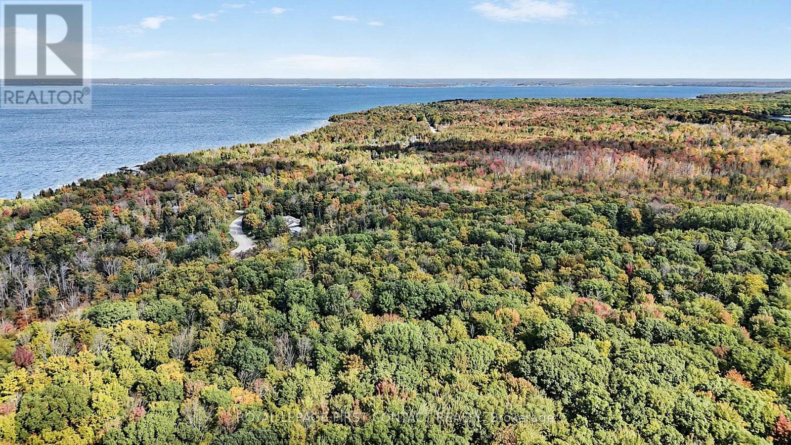 2442 Champlain Road Property Photo 3