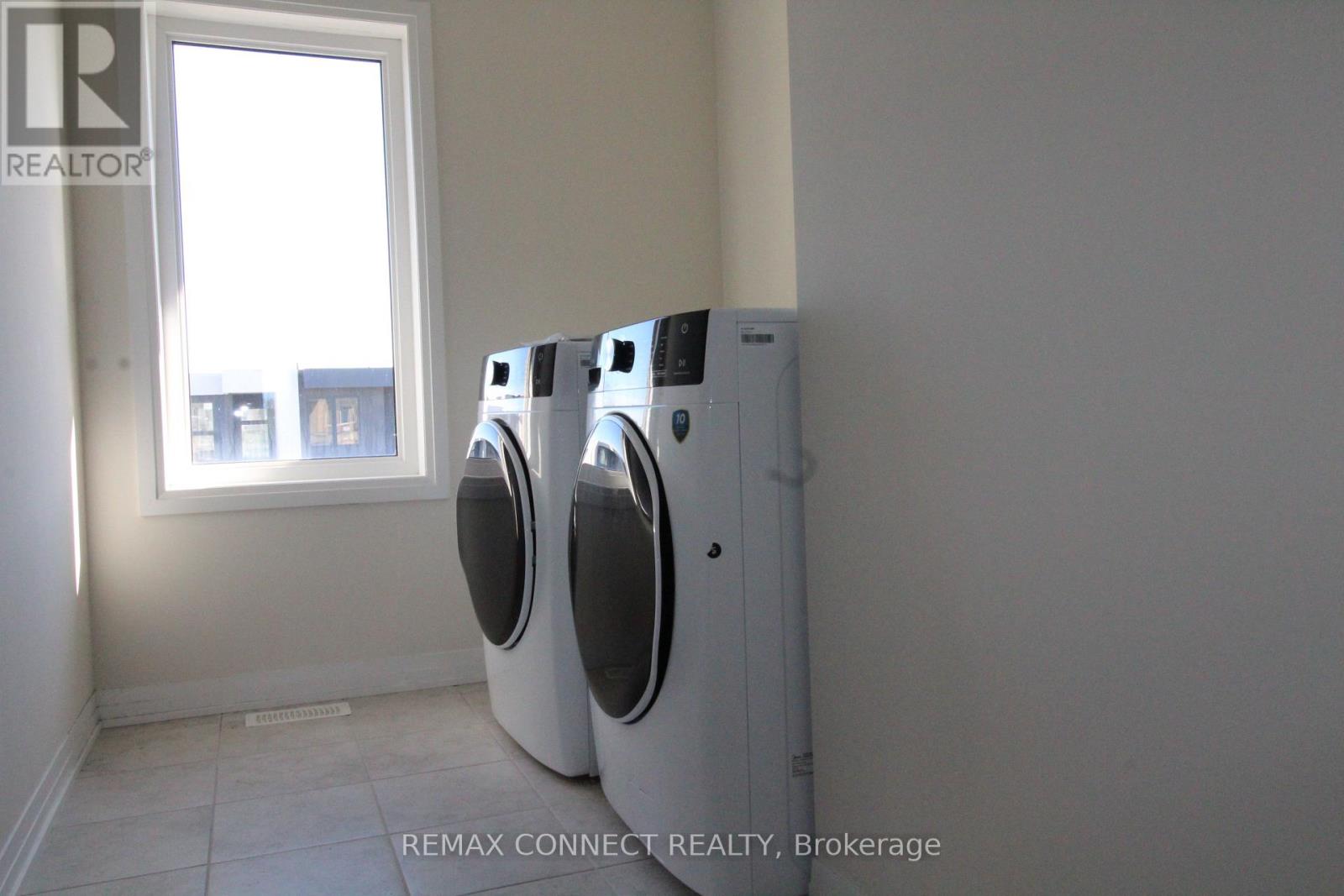 3715 Quayside Drive Property Photo 18