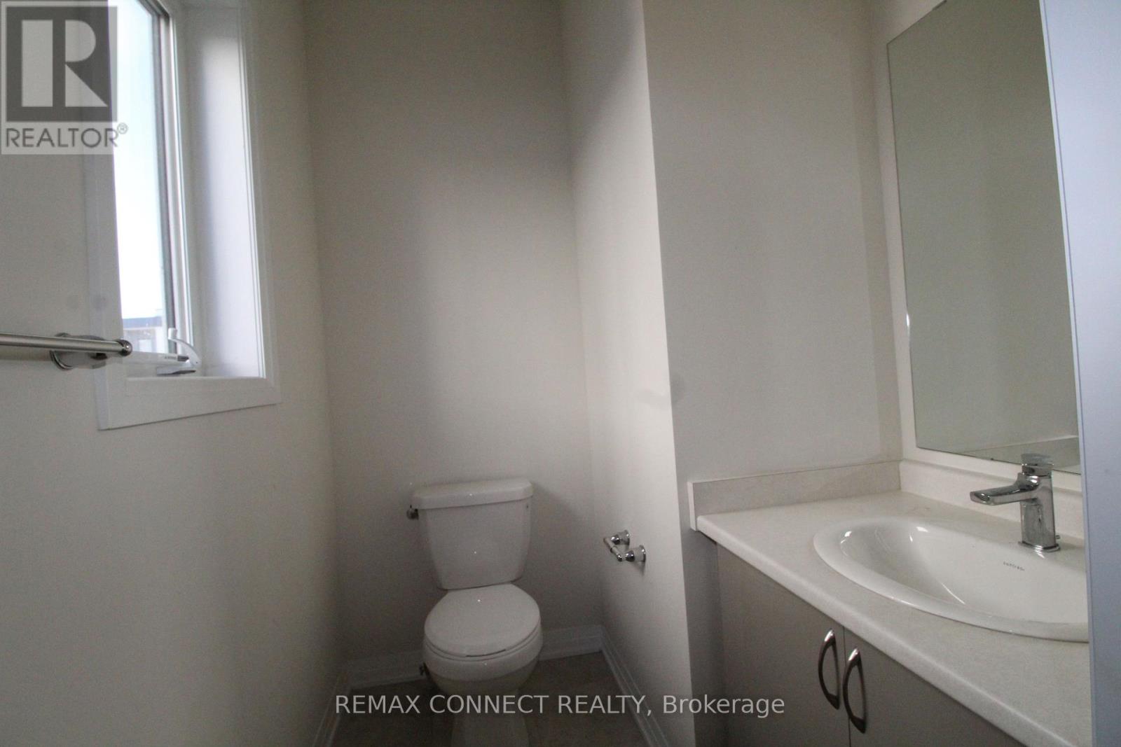 3715 Quayside Drive Property Photo 21