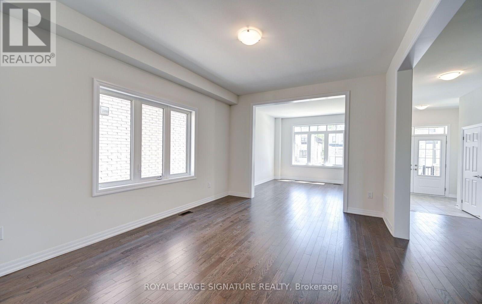 205 Warden Street Property Photo 8