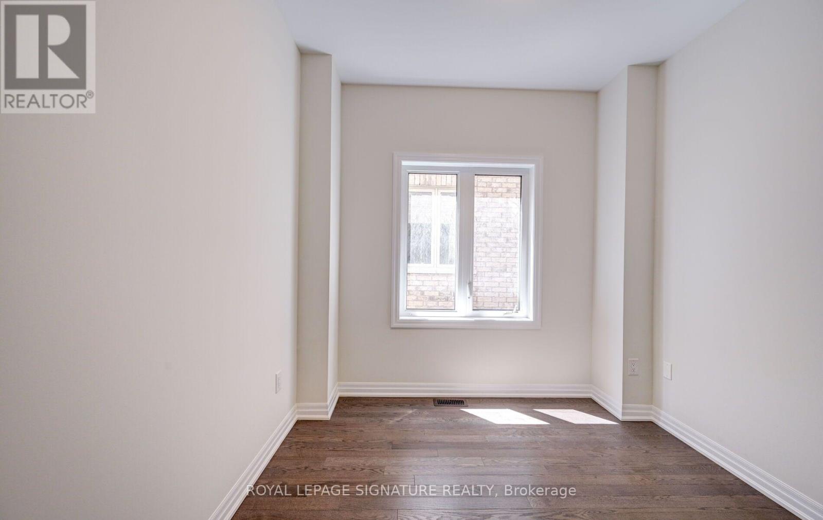 205 Warden Street Property Photo 17