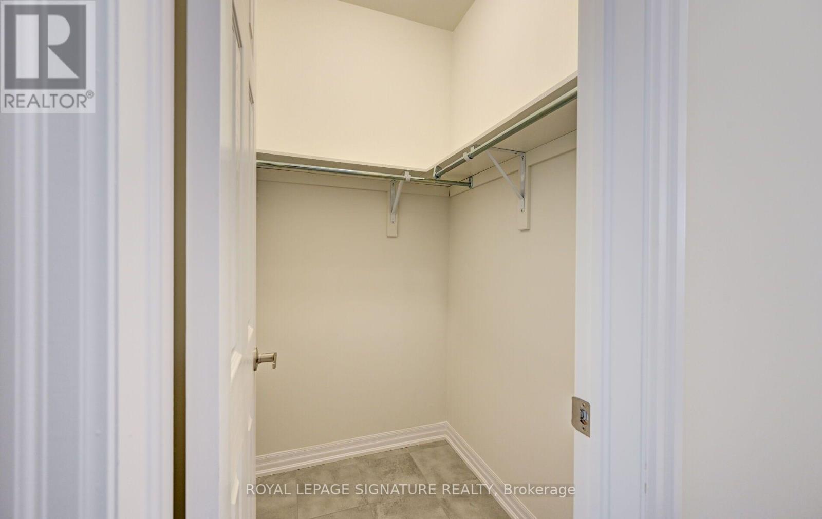 205 Warden Street Property Photo 18