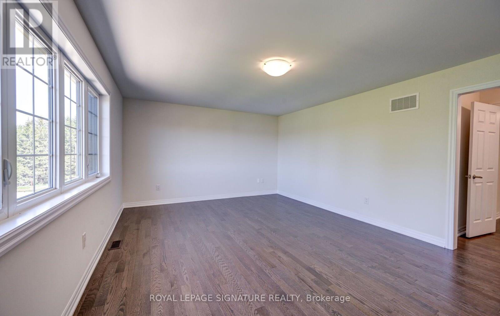 205 Warden Street Property Photo 26
