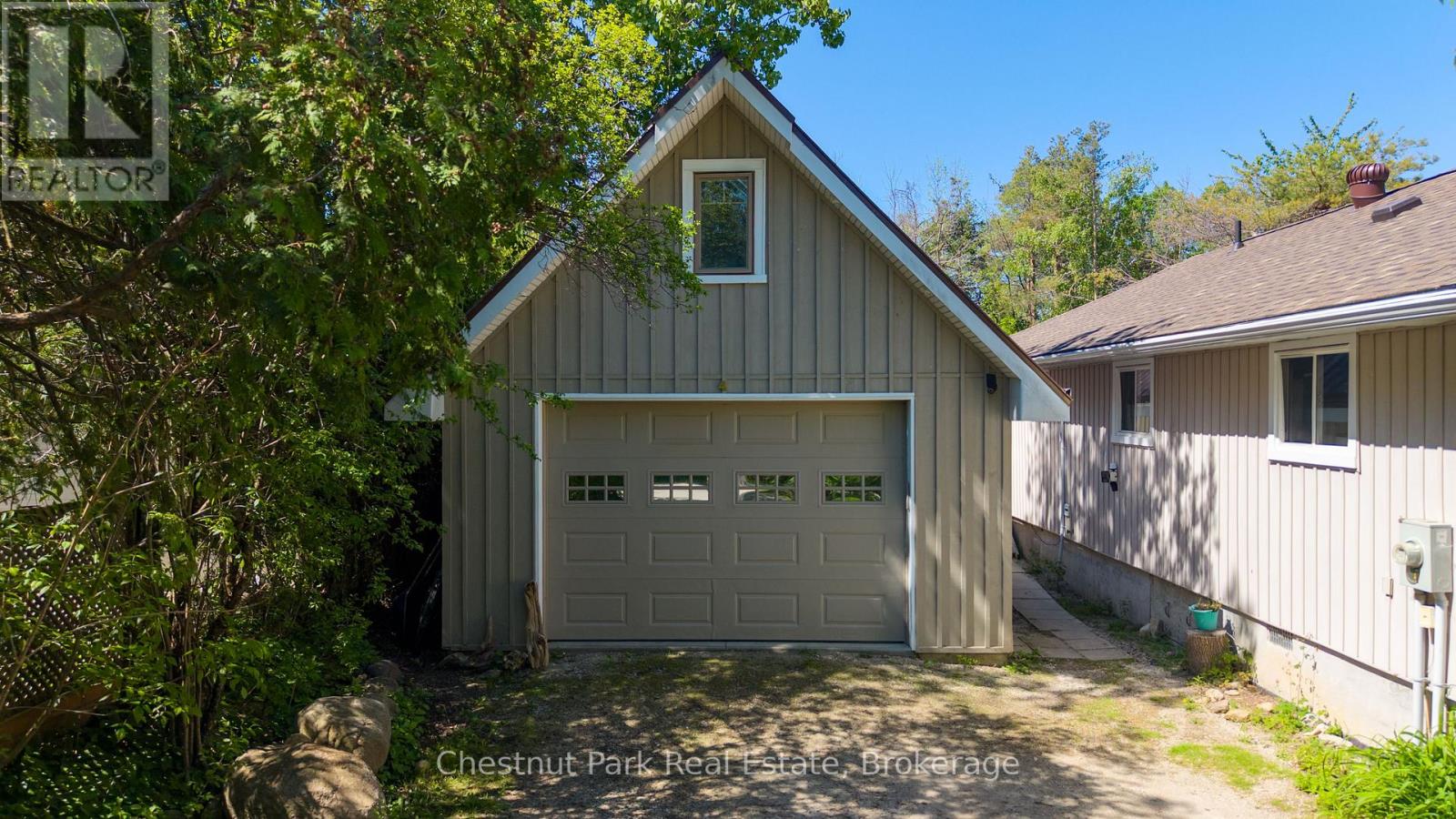 4 Parkside Avenue Property Photo 5
