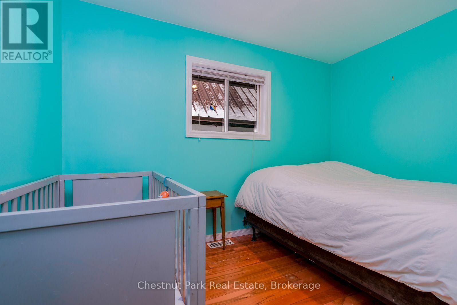 4 Parkside Avenue Property Photo 21
