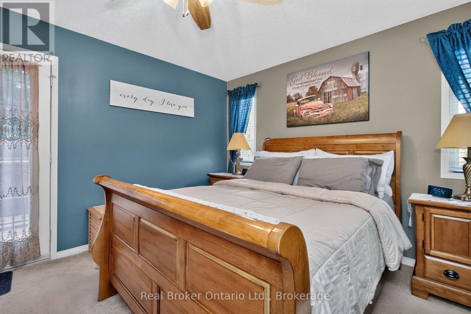 140 Southwinds Crescent Property Photo 17