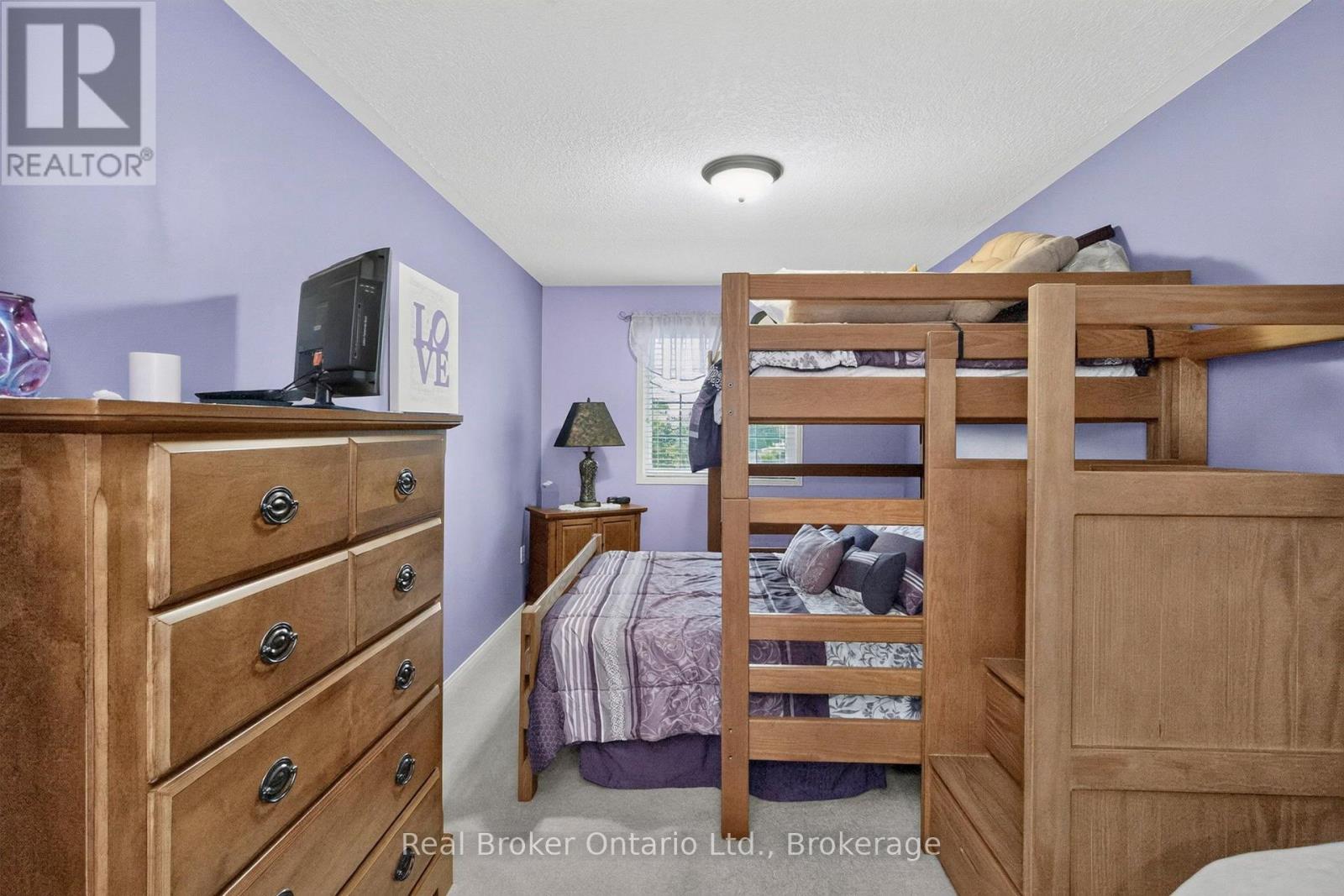 140 Southwinds Crescent Property Photo 19