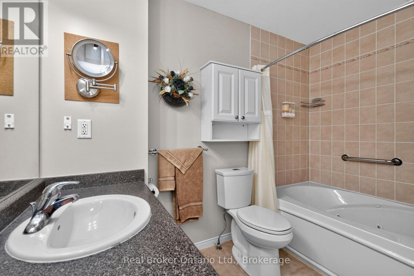 140 Southwinds Crescent Property Photo 23