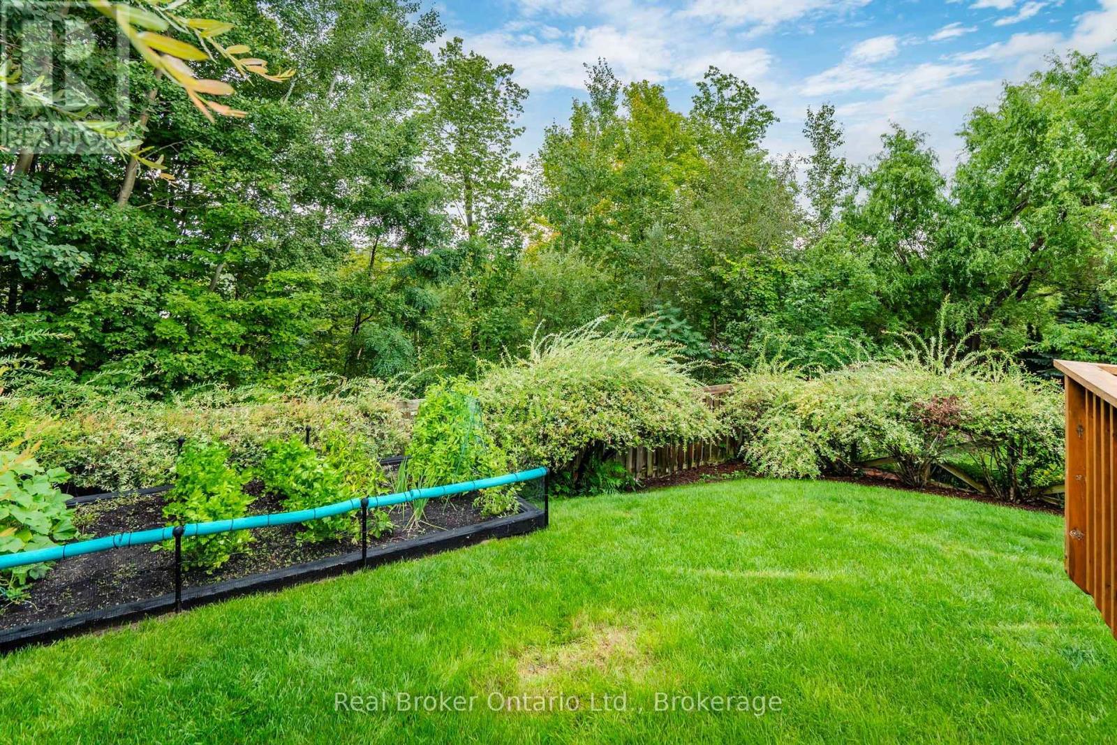 140 Southwinds Crescent Property Photo 28