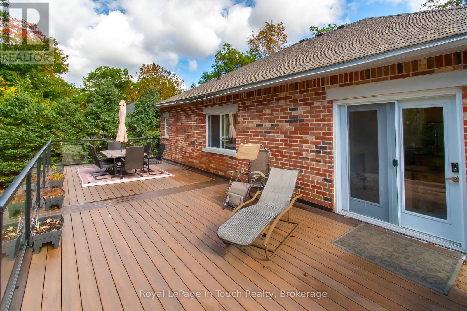 58 Oliver Drive Property Photo 5