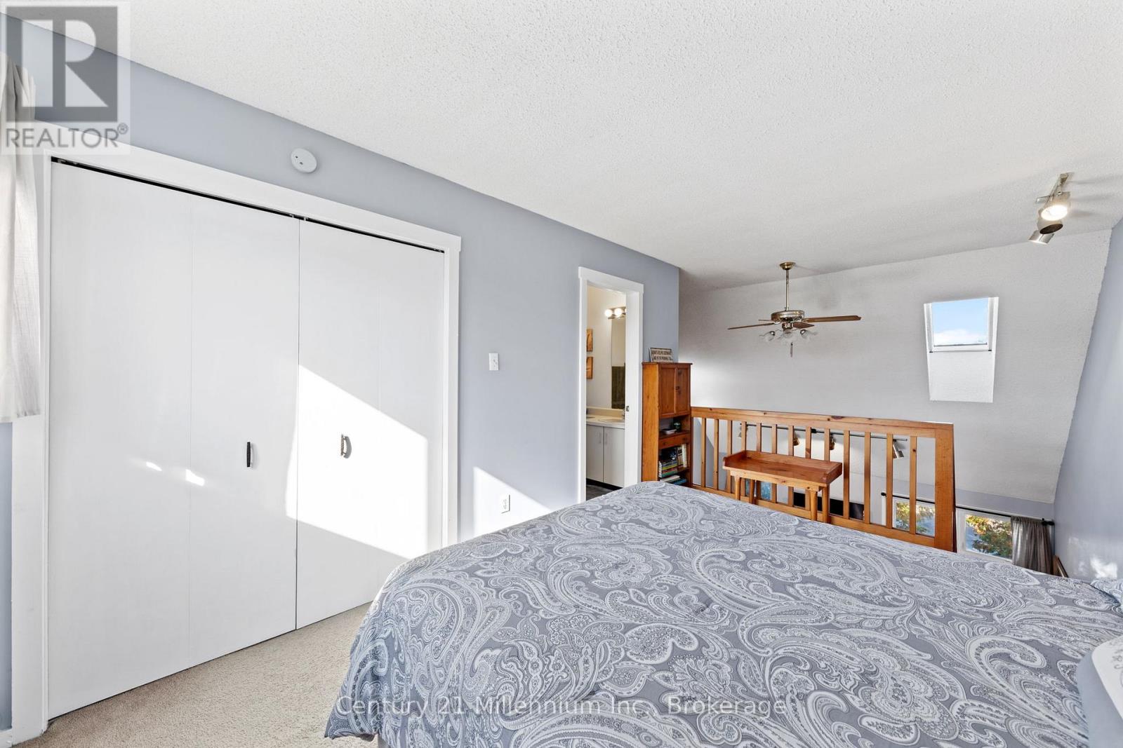 7 - 467 Oxbow Crescent Property Photo 17