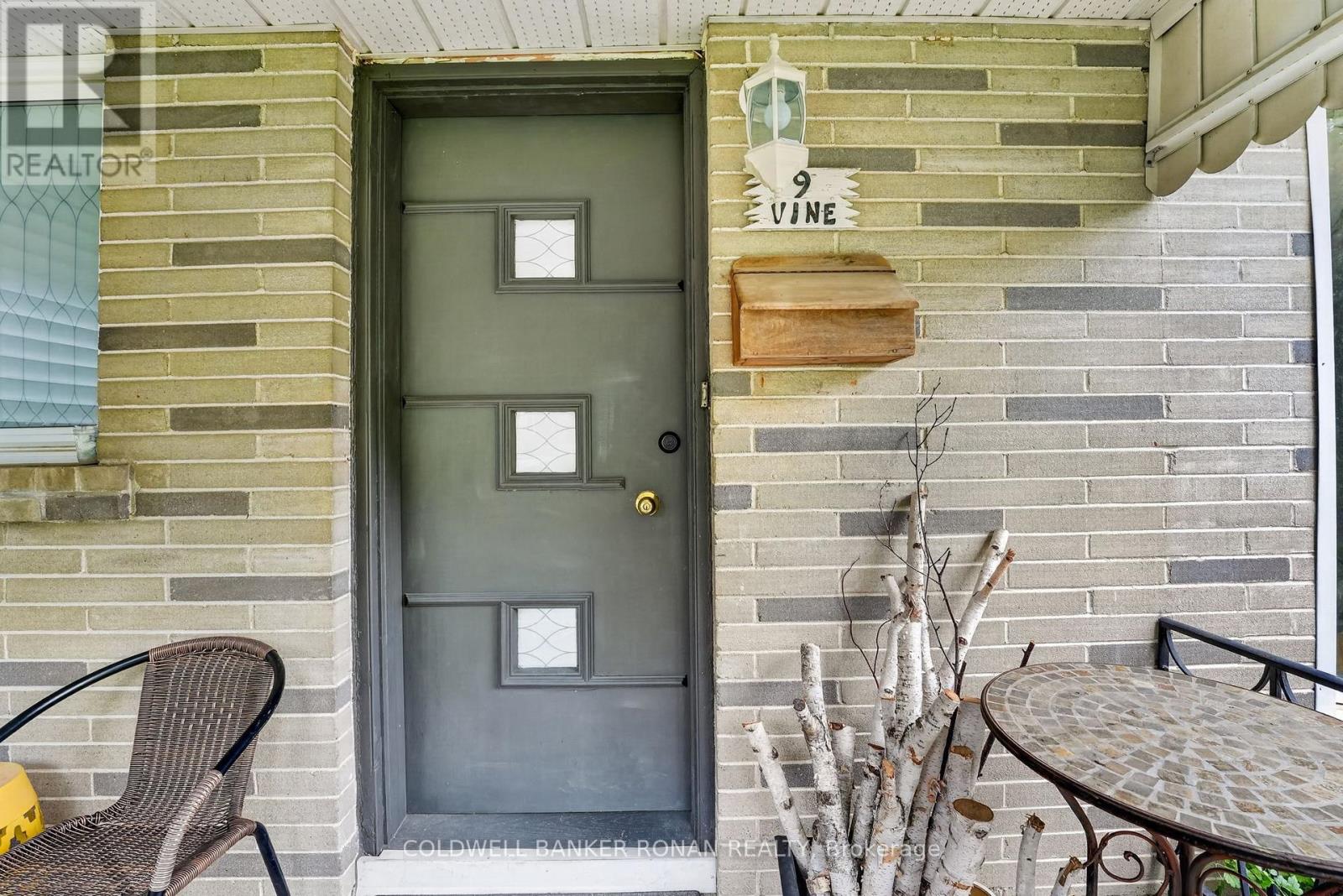 9 Vine Street Property Photo 7