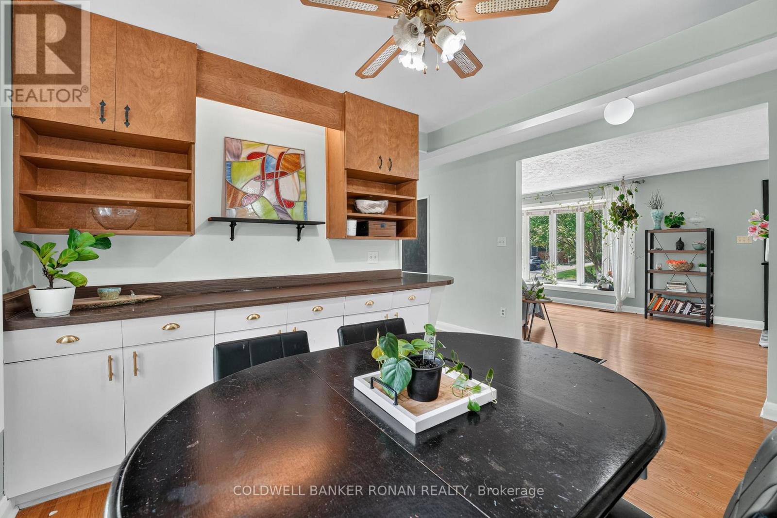 9 Vine Street Property Photo 16