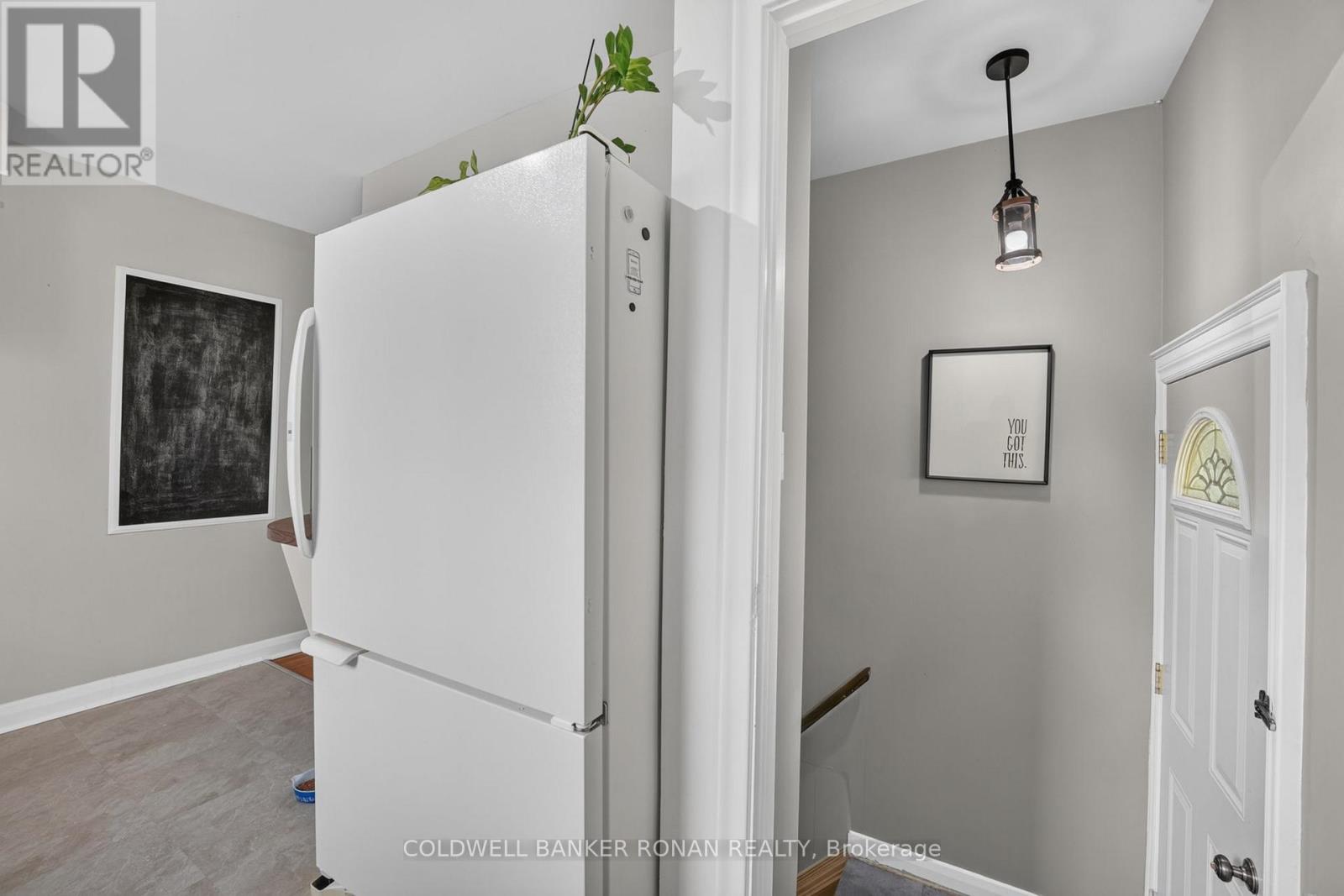 9 Vine Street Property Photo 23