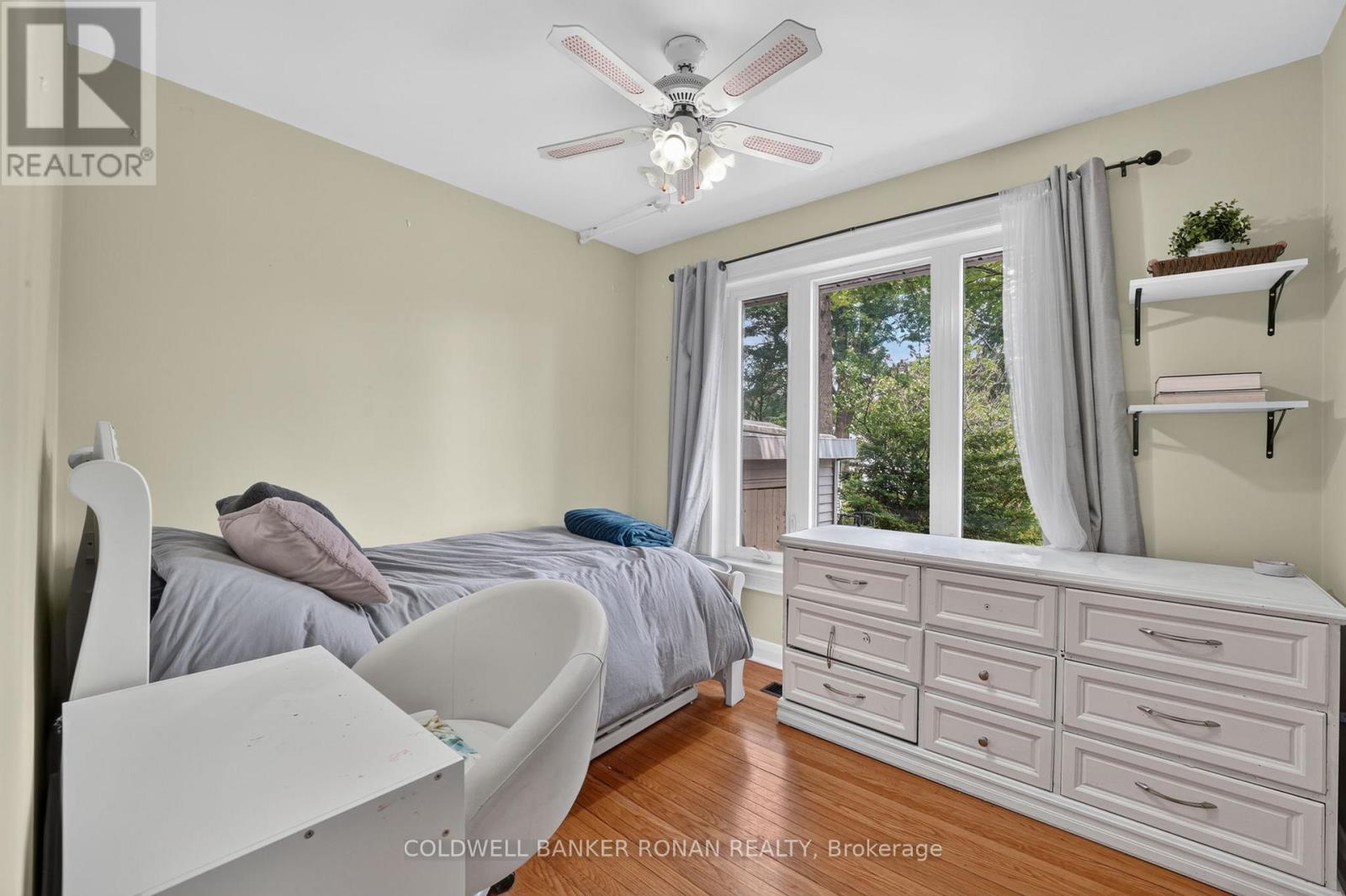 9 Vine Street Property Photo 27