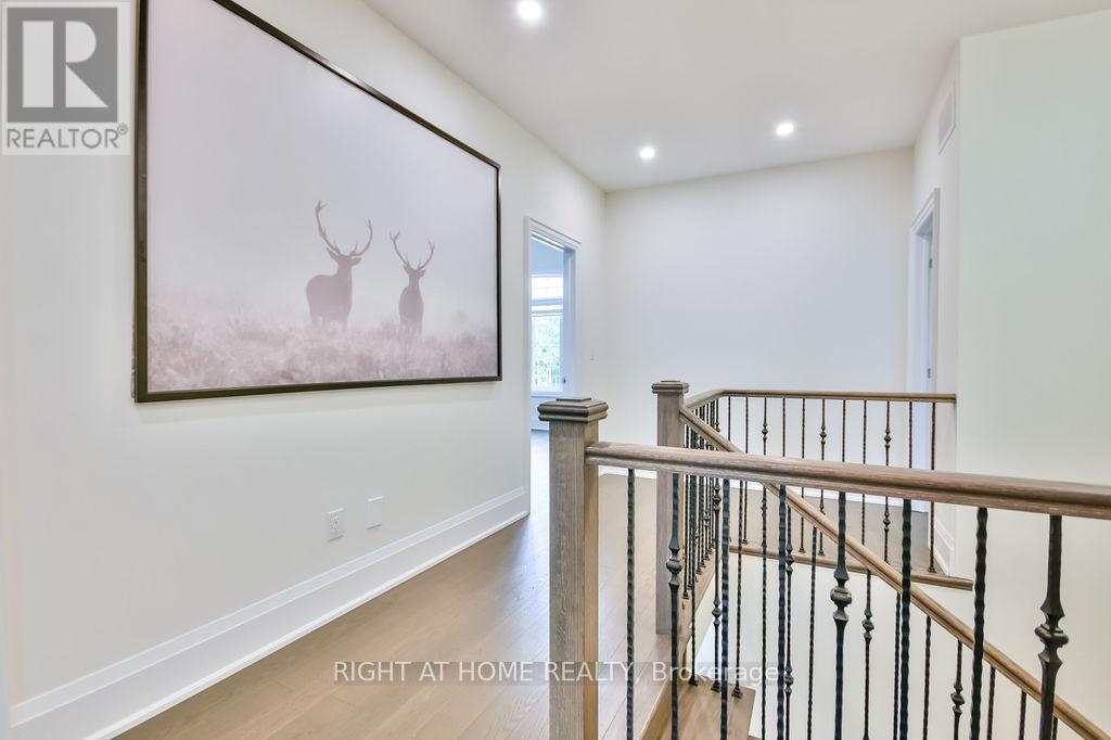 8 Forest Heights Court Property Photo 29