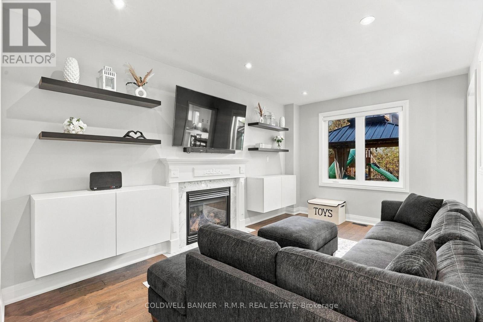 46 Honey Crescent Property Photo 14