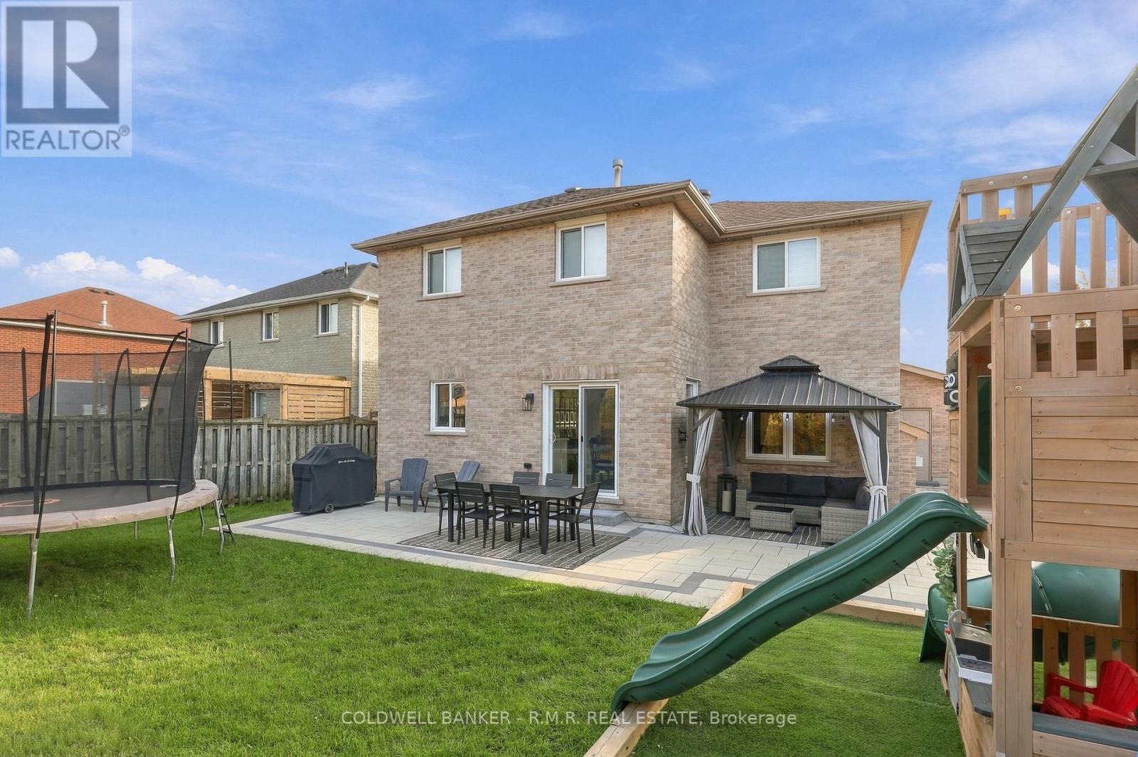 46 Honey Crescent Property Photo 35
