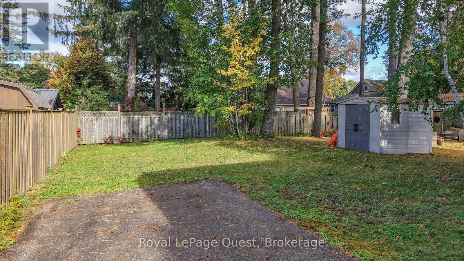 2956 Lakeside Drive Property Photo 3