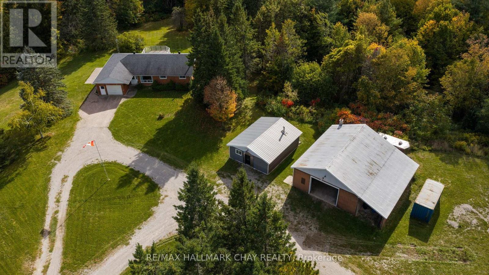 1855 Sunnidale Road Property Photo 1