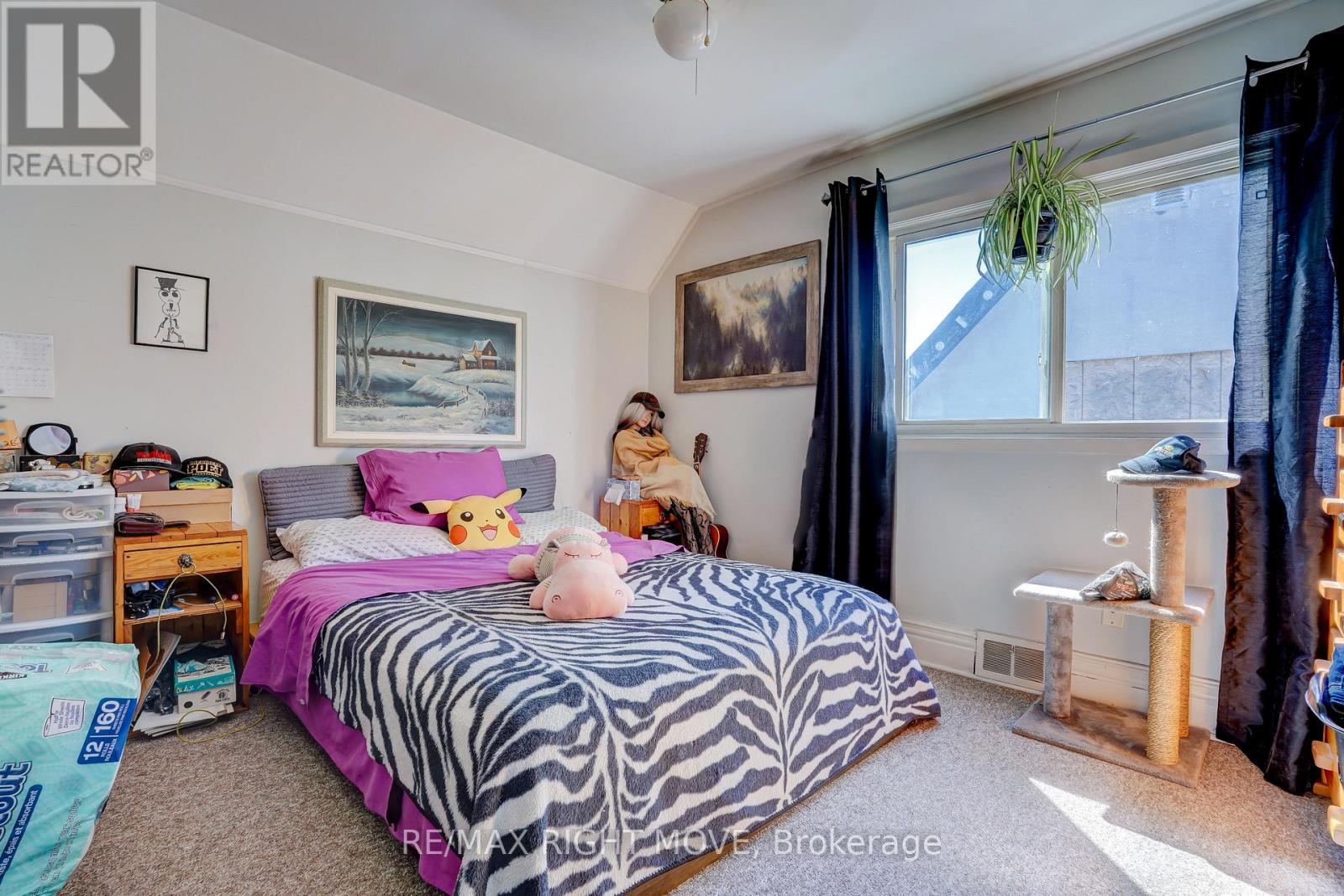 72 Dunedin Street Property Photo 12