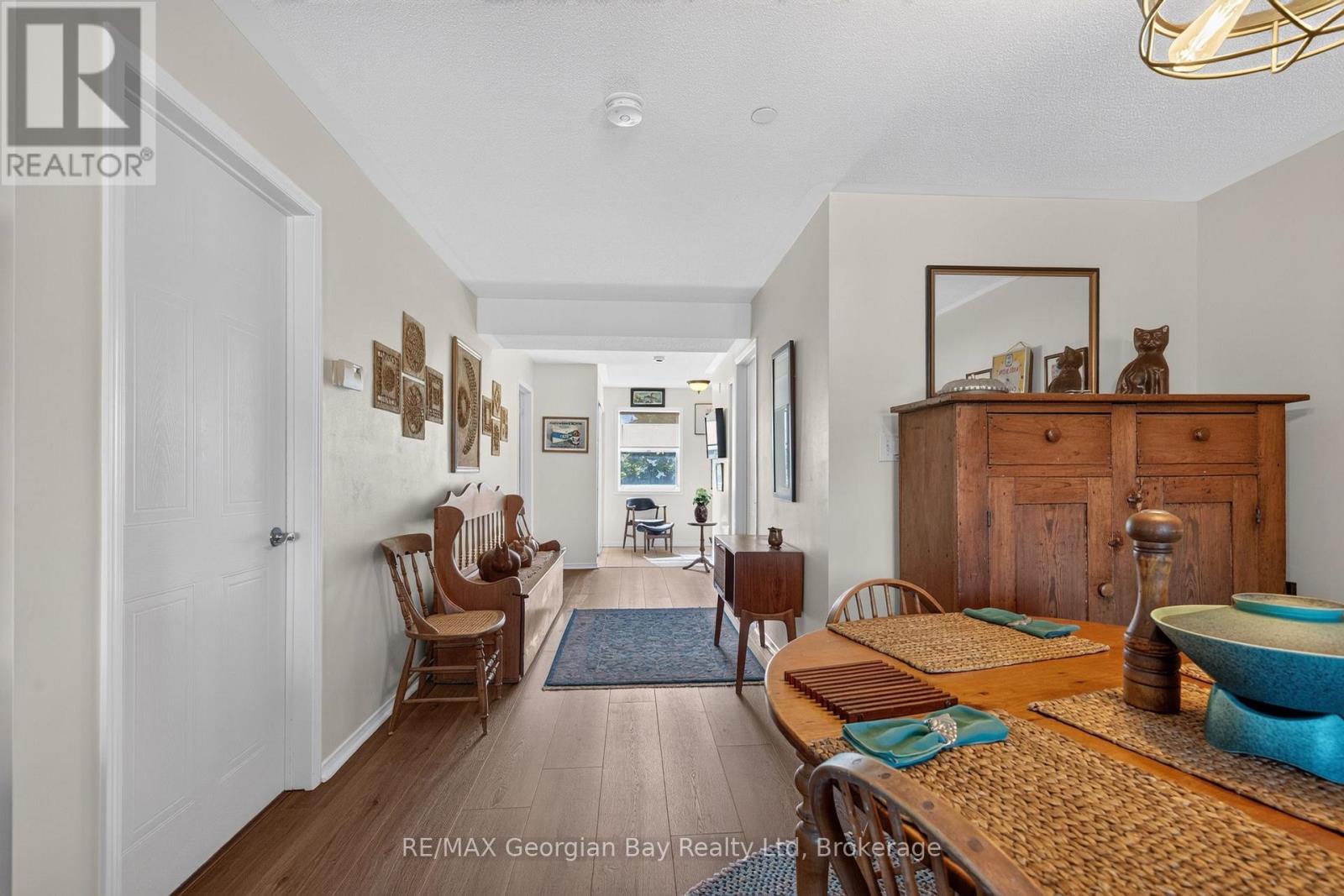 307 - 4 Beck Boulevard Property Photo 6