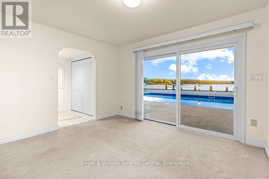 1420 Tiny Beaches Road N Property Photo 20
