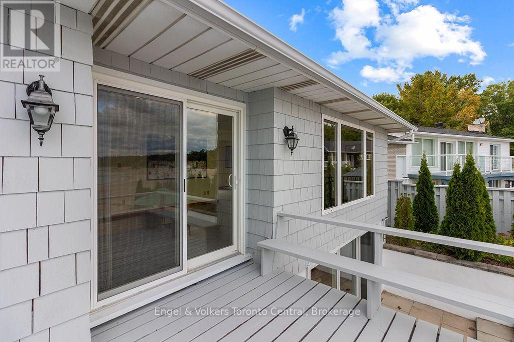 1420 Tiny Beaches Road N Property Photo 24