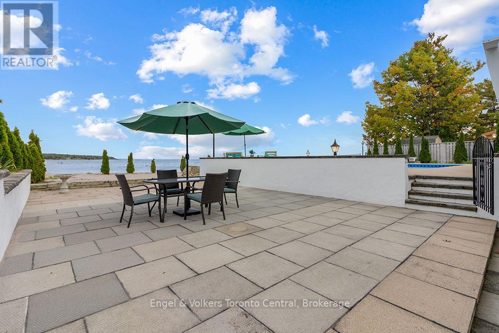 1420 Tiny Beaches Road N Property Photo 31