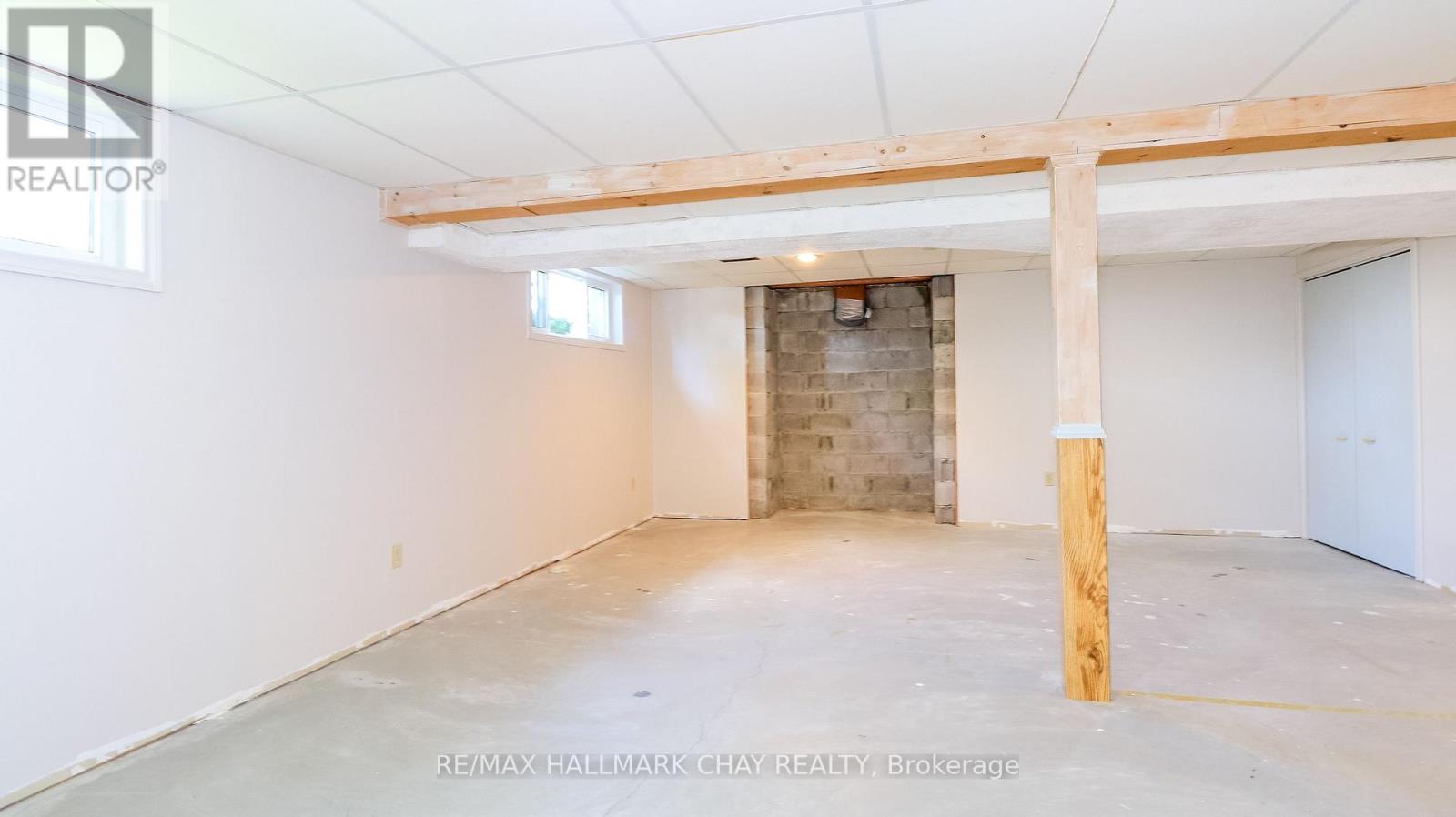 9 Bronte Crescent Property Photo 39