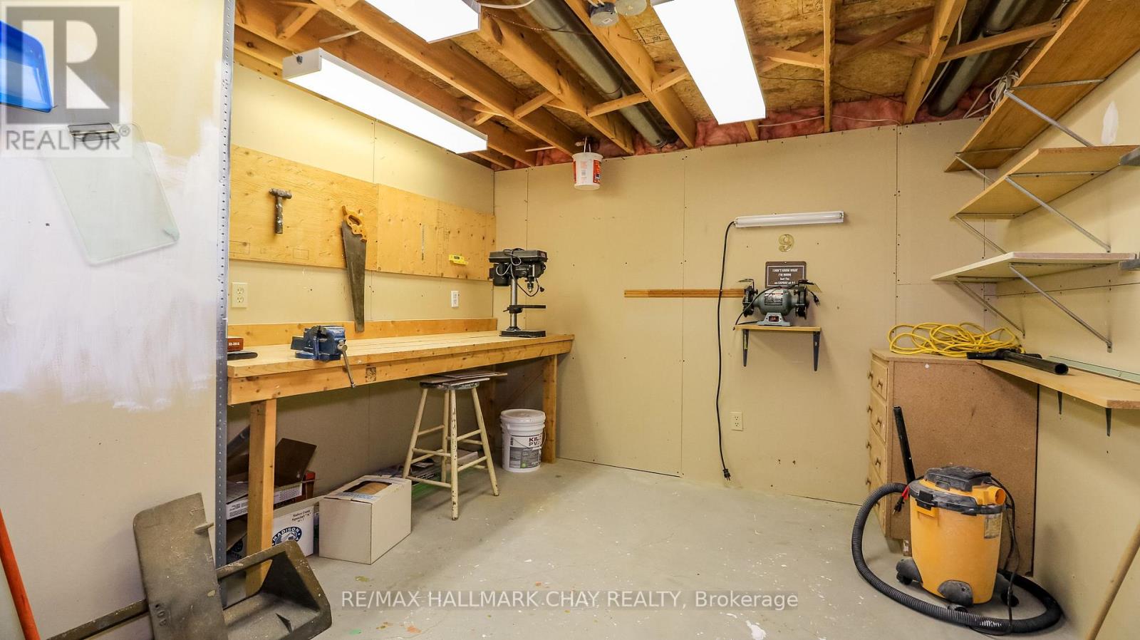 9 Bronte Crescent Property Photo 42