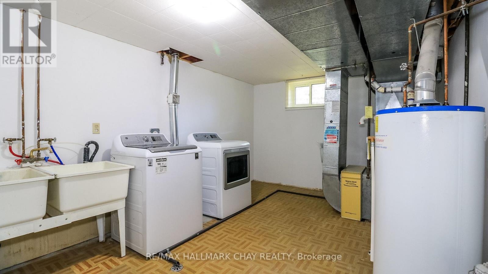 9 Bronte Crescent Property Photo 43